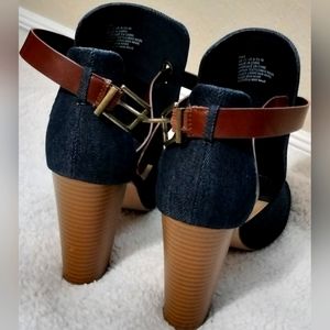 Rika Heeled Sandal